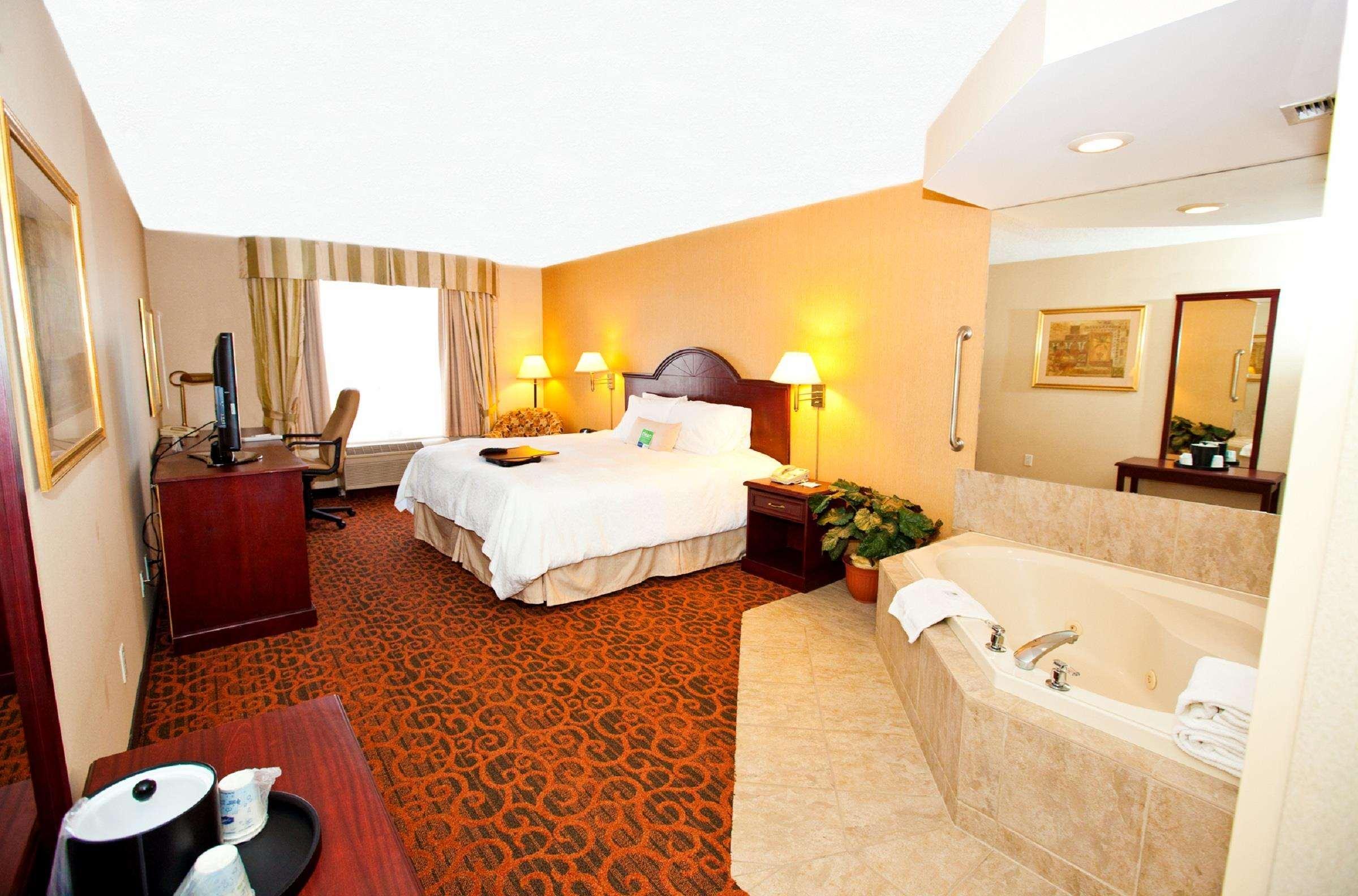 Hampton Inn Toronto-Mississauga West Phòng bức ảnh